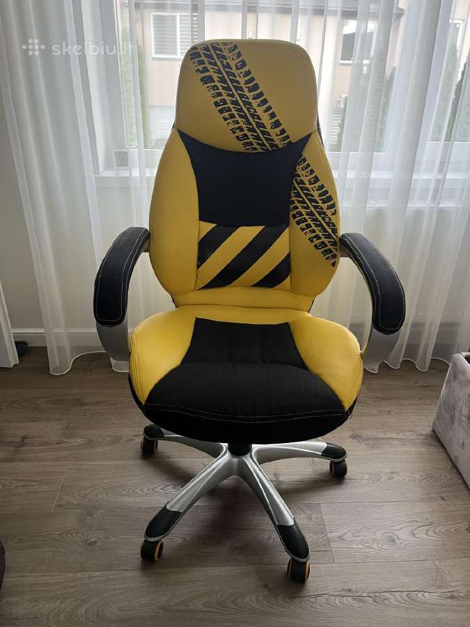 Rašomojo stalo kėdė