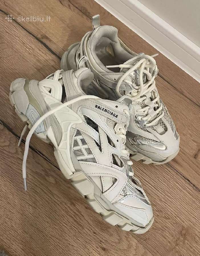 Parduodu originalius Balenciaga Track kedus
