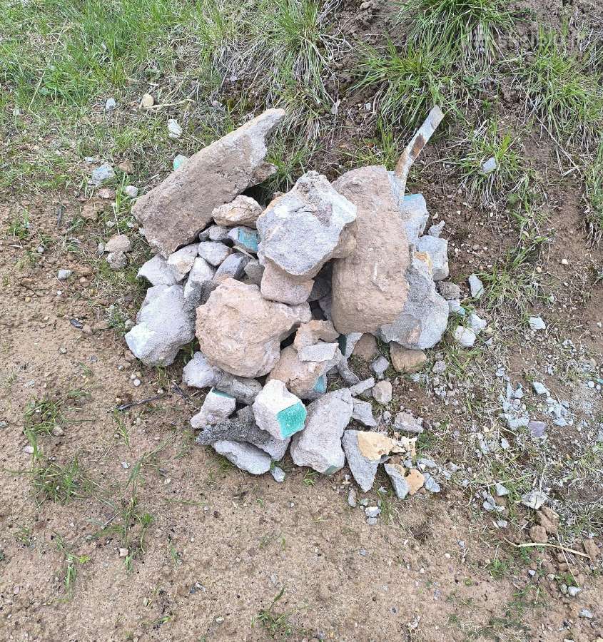 Atiduodu betono skaldos likučius