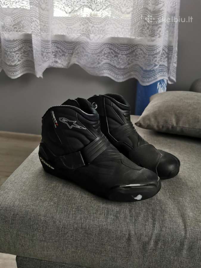 Moto batai - nuotraukos Nr. 20