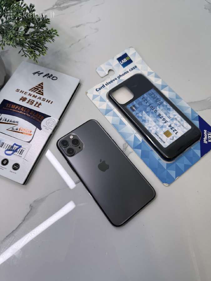 iPhone 11 Pro