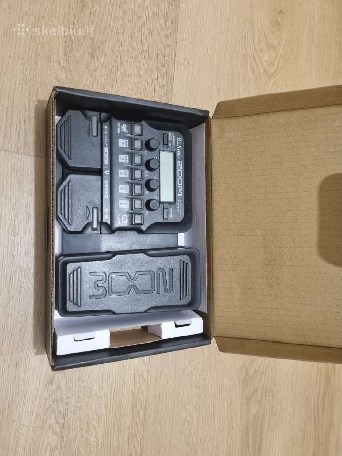 Zoom g1xfour
