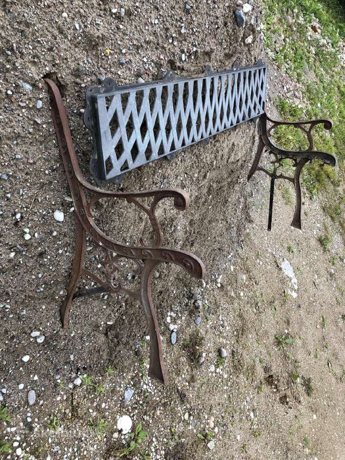 Špyžinės suoliuko kojos