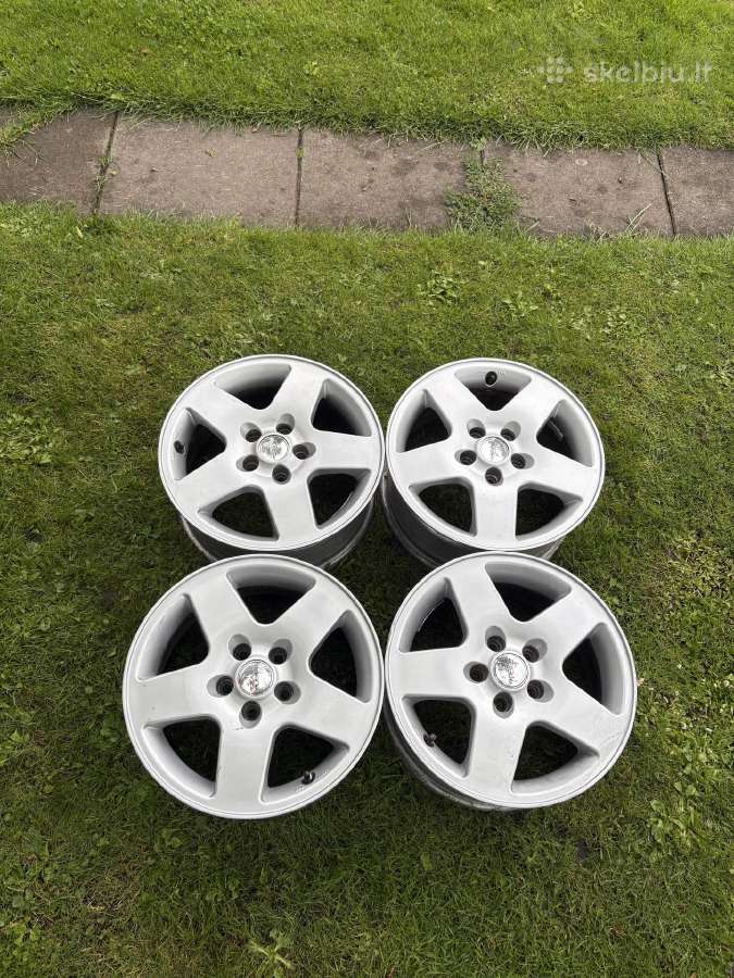 Parduodami R15 ratlankiai