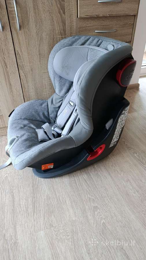 Britax automobilinė kėdutė 9-18 kg.