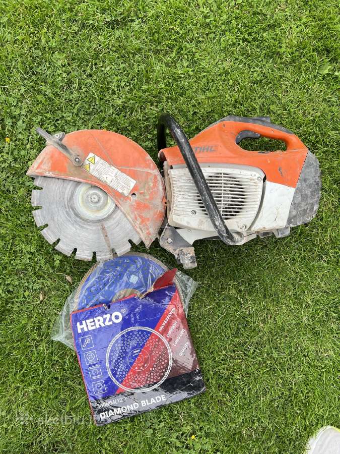 Benzininis pjaustytuvas Stihl Ts 410