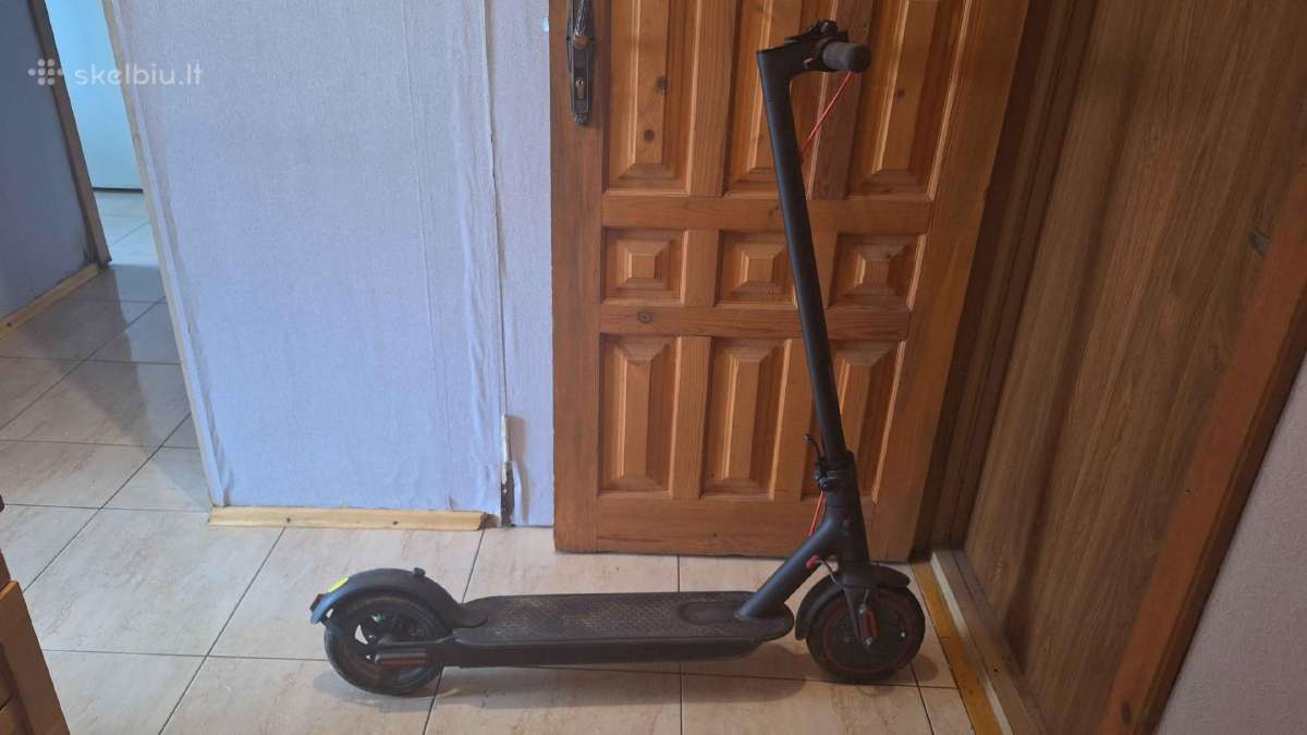 Xiaomi M365 Pro elektrinis paspirtukas - nuotraukos Nr. 9