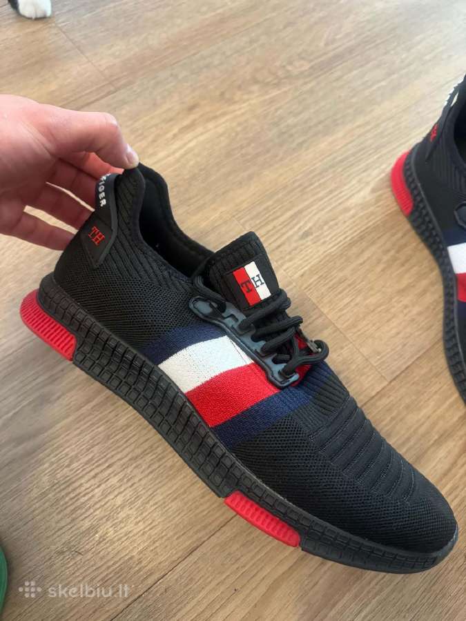 Parduodu naujus Tommy Hilfiger batus - nuotraukos Nr. 3