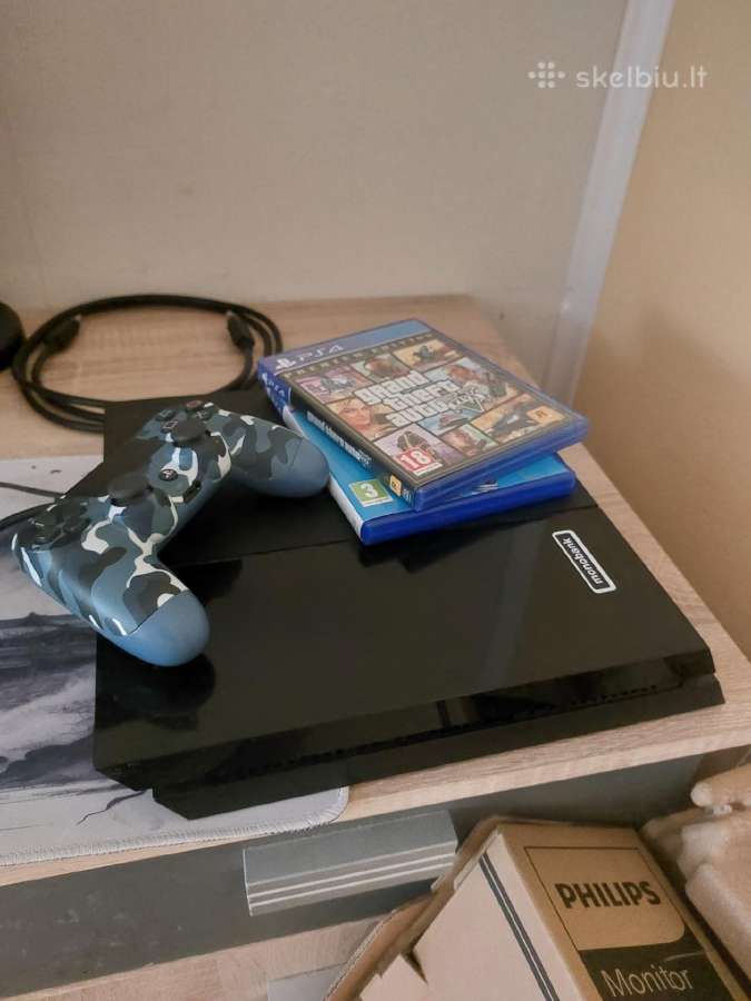 Playstation 4 fat
