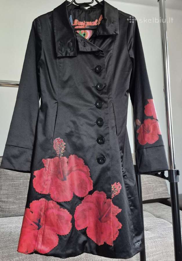 Desigual paltas moterims