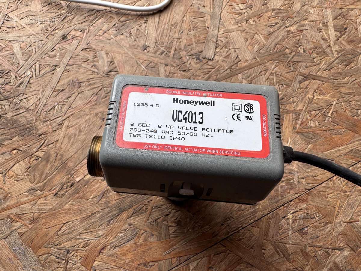 Honeywell pavara Vc vožtuvams 230v ir trieigis vož - nuotraukos Nr. 2
