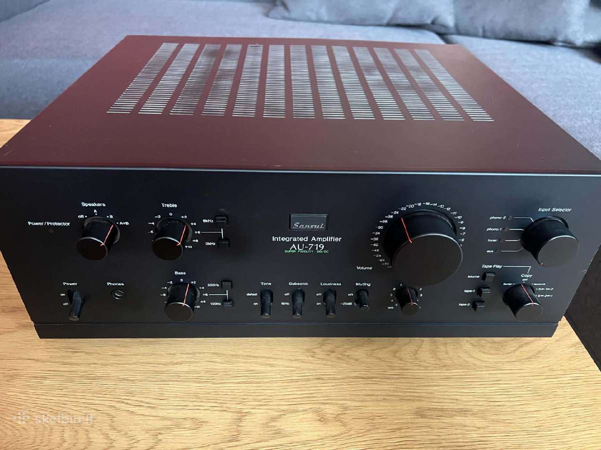 Sansui au 719