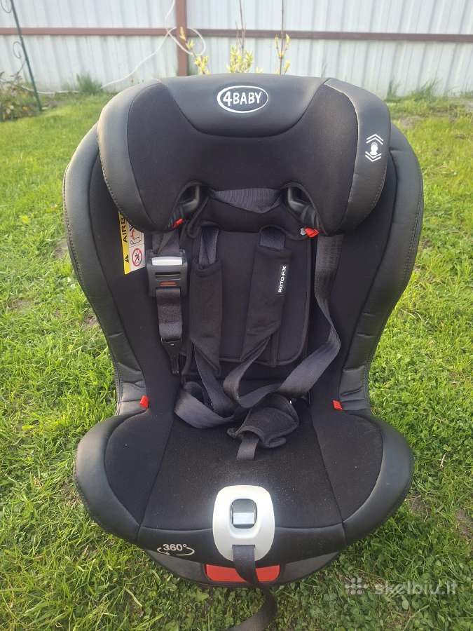 Naudota automobilio kėdutė