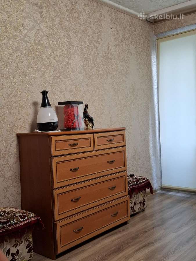 Parduodu sekciją ir komodą