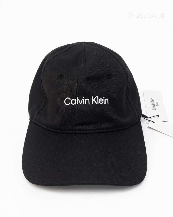 Calvin Klein kepurė juoda