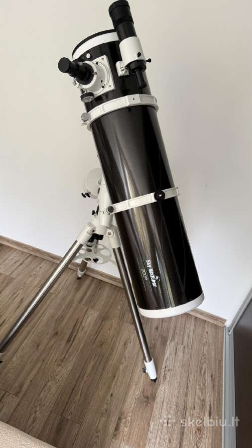 Parduodu teleskopa Sky-watcher 200p