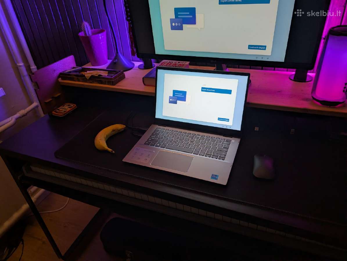 Banana for scale 16gb RAM Dell Inspiron 14 5000