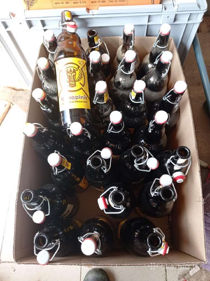 Litriniai buteliai