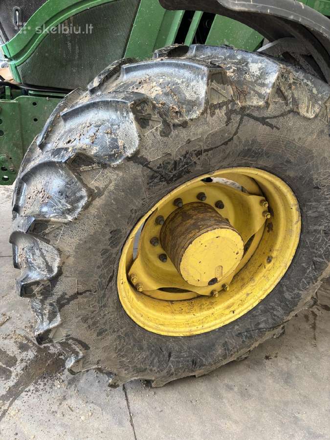 Parduodu naudotas padangas Bkt480/70r28