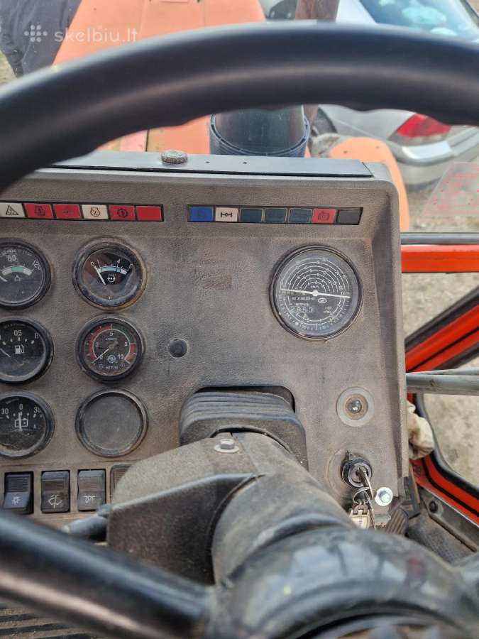 Parduodamas traktorius - nuotraukos Nr. 10