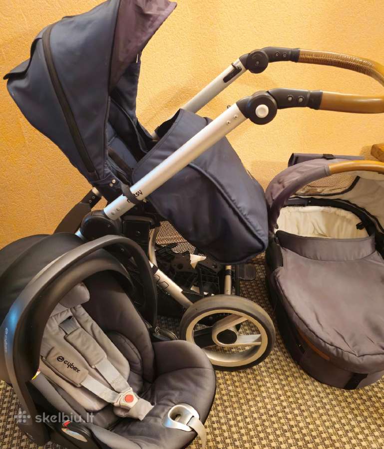 Parduodu vežimėlį 3in1