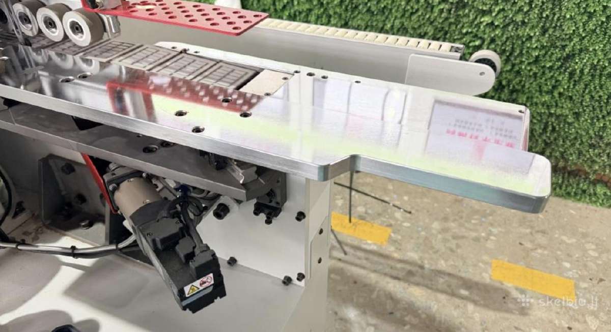 Briaunų laminavimo staklės Hold Hd711 Servo - nuotraukos Nr. 3