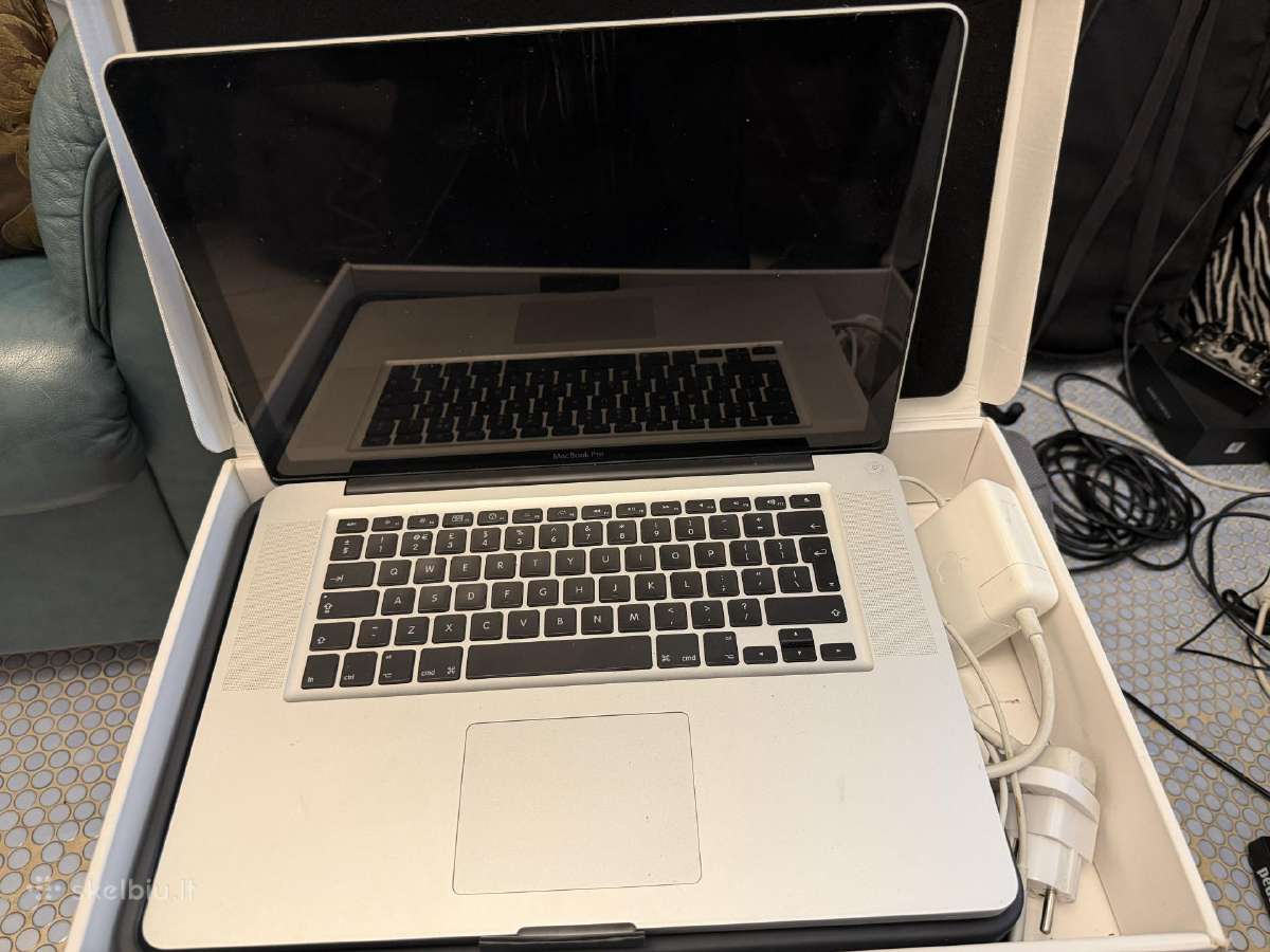 MacBook Pro 15,4 A1286, modelis Md318b/a - nuotraukos Nr. 4