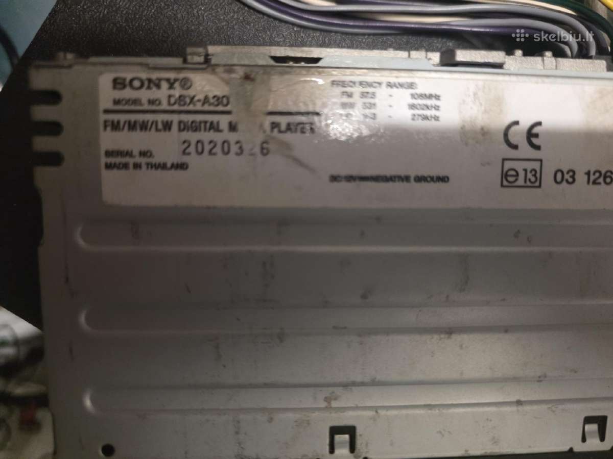 Sony Xplod magas su galingesnių stiprintuvu - nuotraukos Nr. 3