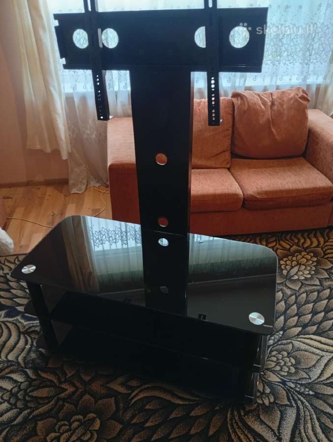 Televizoriaus stalas