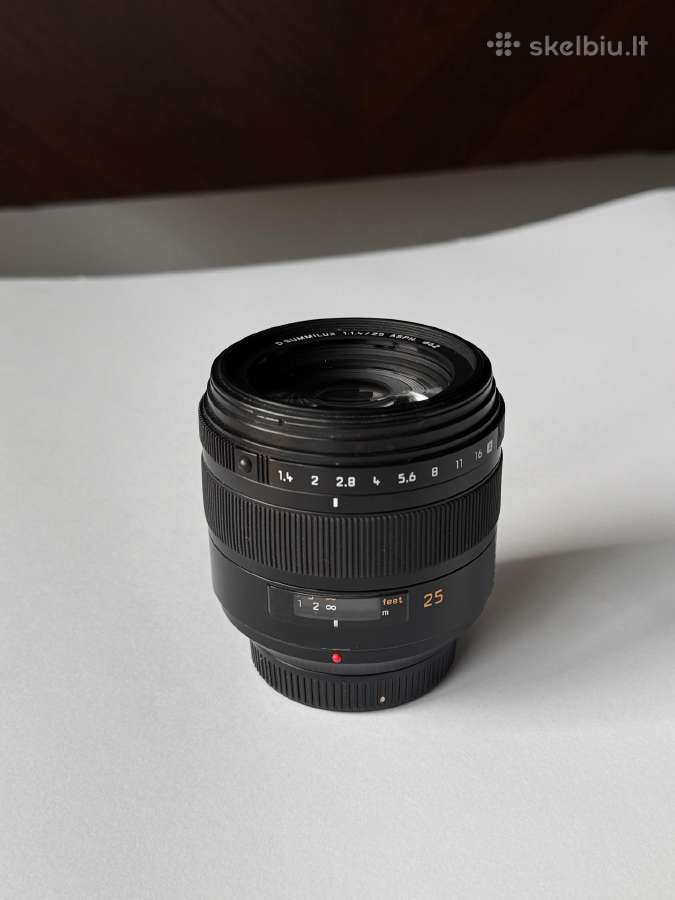 Panasonic Leica D Summilux 25mm f/1.4 Asph (l-x02