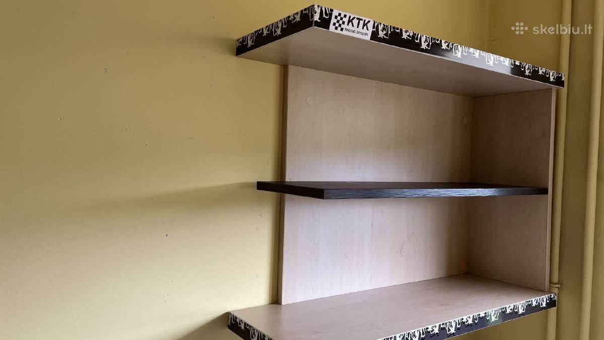 Skubiai paauglio kambario baldai