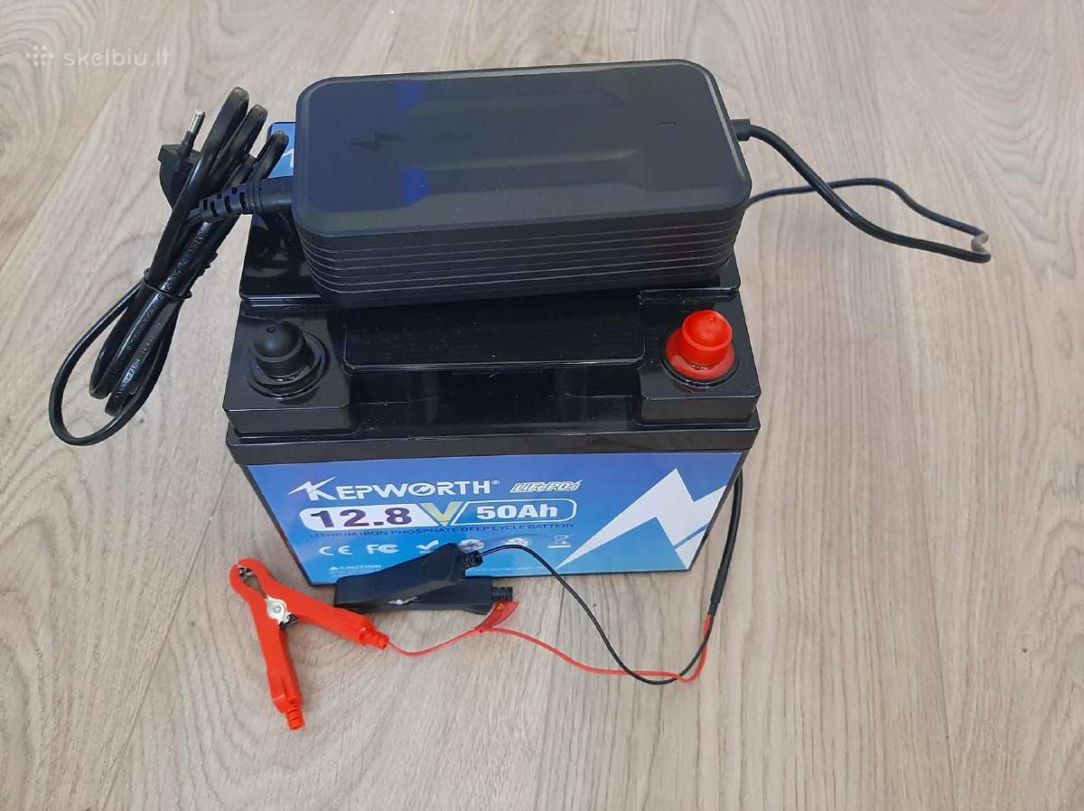 Akumuliatorius el varikliui ar echolotui
