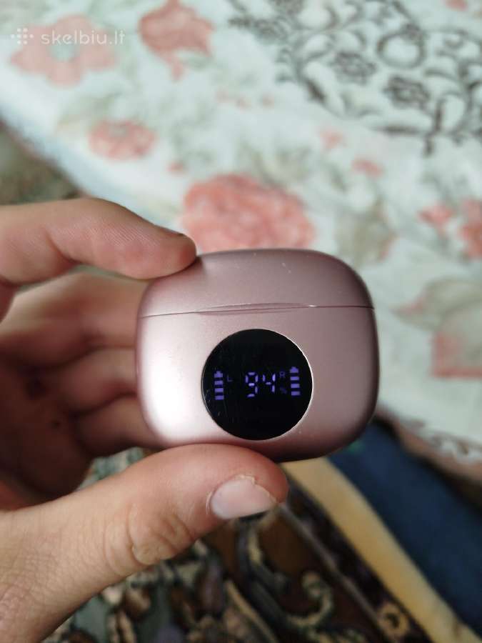 Nenaudoju ausines parduod15e