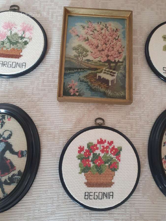 Interjero detalės,paveikslai siuvinėti kryžiuku - nuotraukos Nr. 7