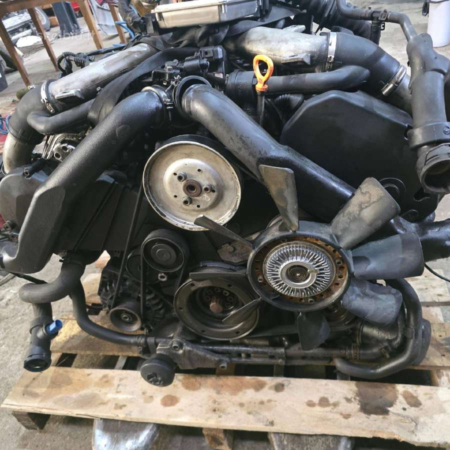 Audi variklis Are / Bes benzinas 2700 cm³ 184 kw