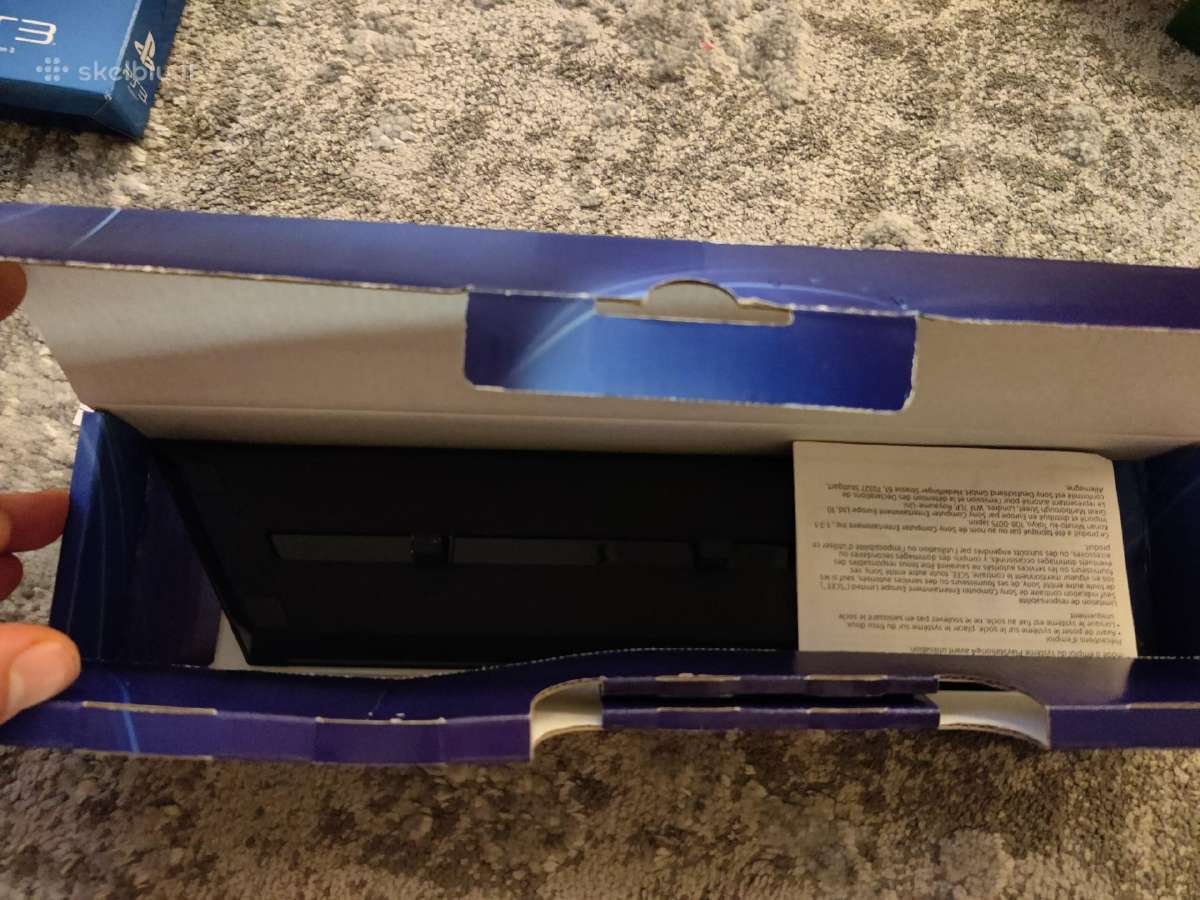 Playstation 4 stovas fat versijai - nuotraukos Nr. 3