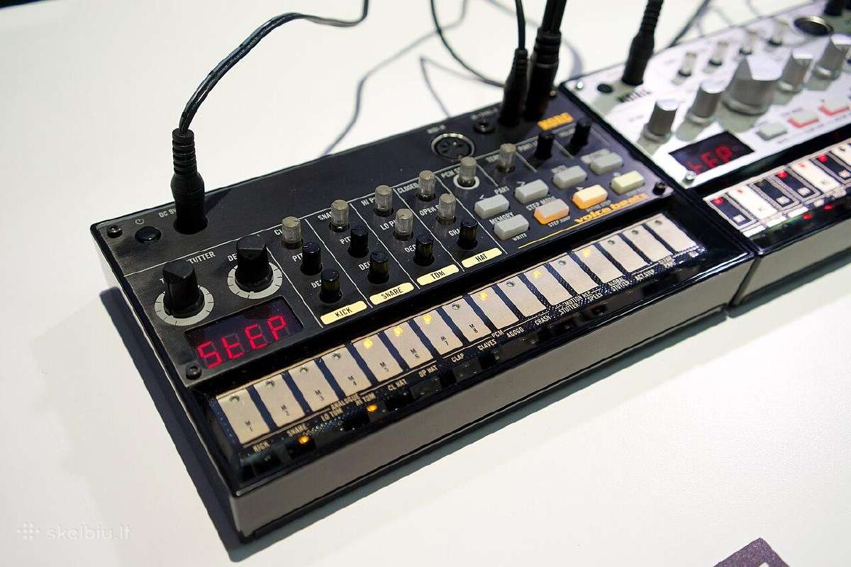 Korg Volca Keys, Beats, Bass