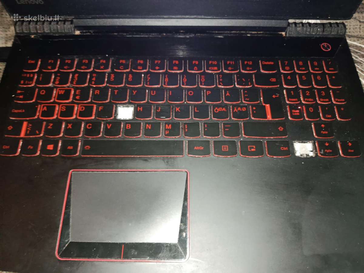 Lenovo y520 i5 ,1050