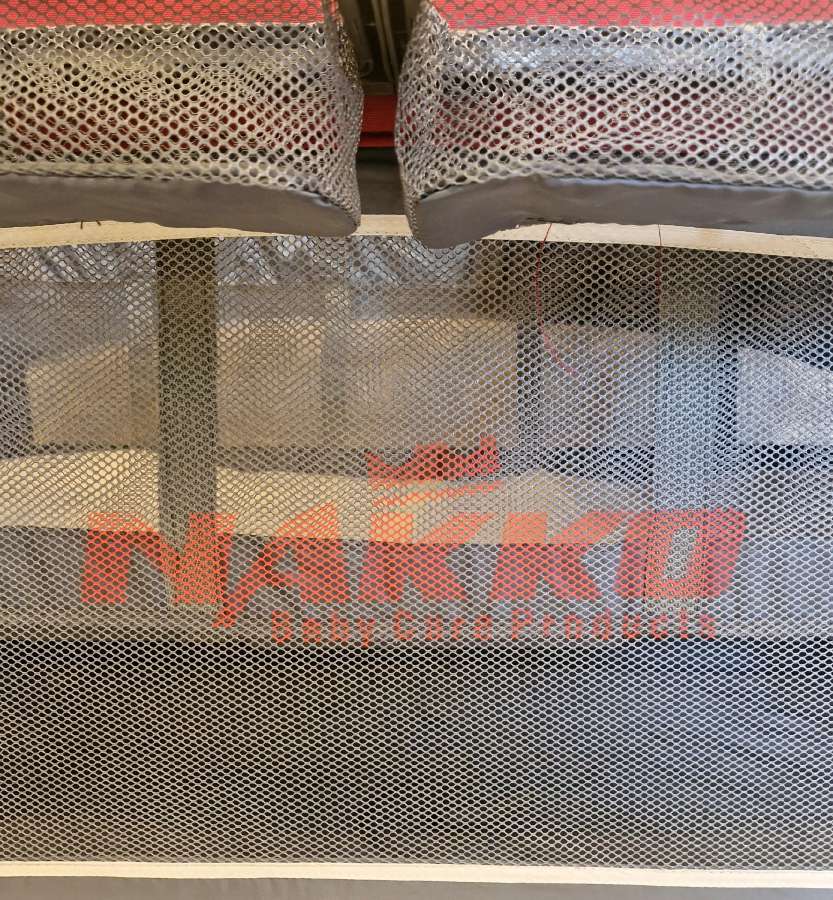 2-jų lygių maniežas Nakko