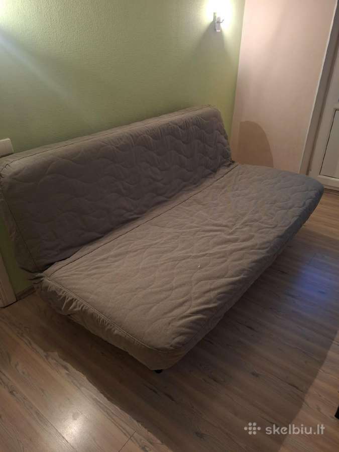 Dėvėta trivietė sofa lova
