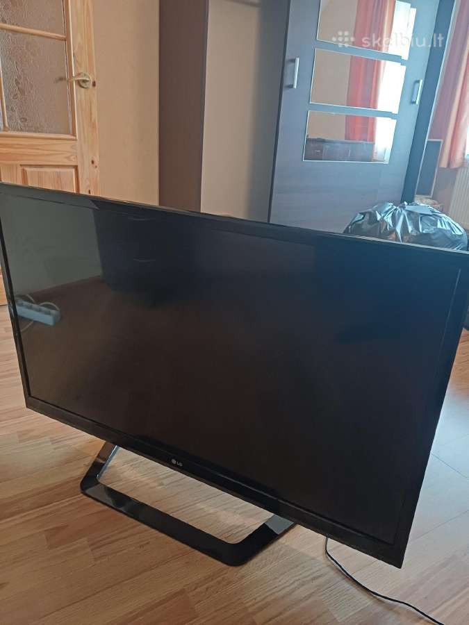LG 42lm615s LED LCD televizorius