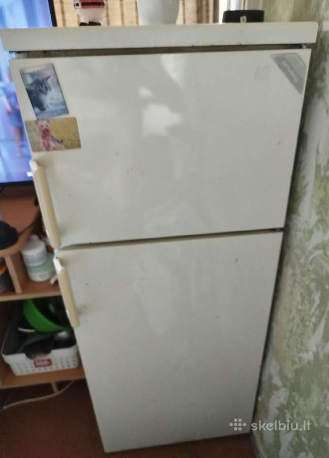 Parduodu šaldytuvą privileg