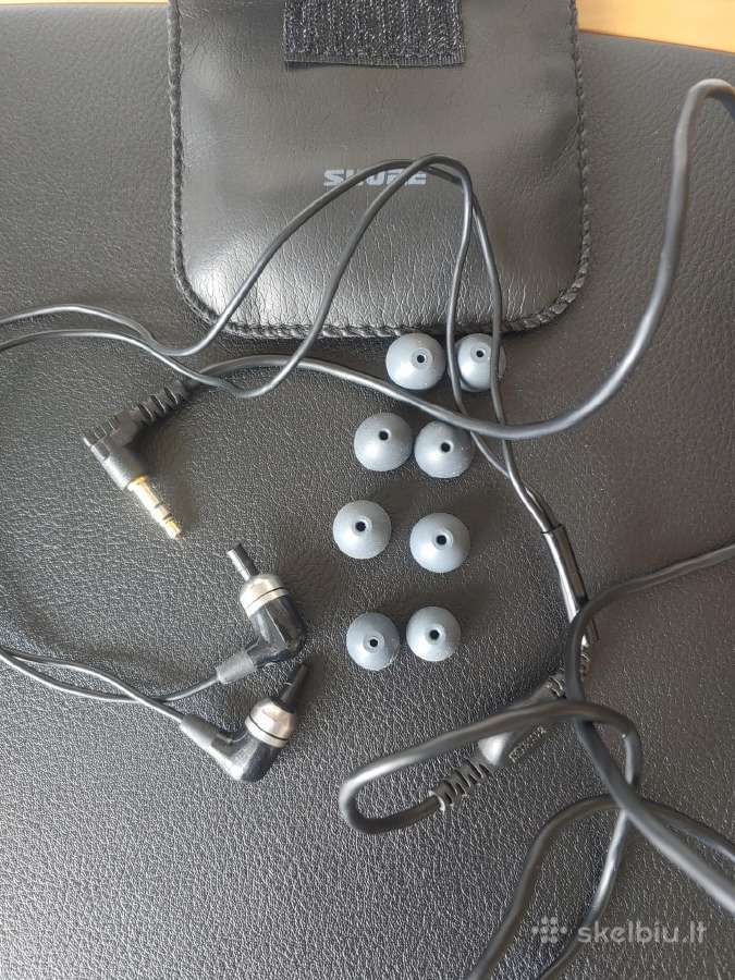 Shure E4
