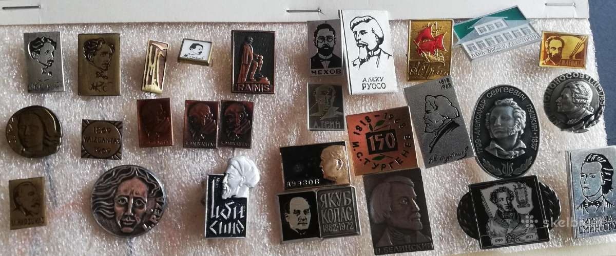 Ženkliukai Čiurlionis, S. Nėris, Vaižgantas,kiti.