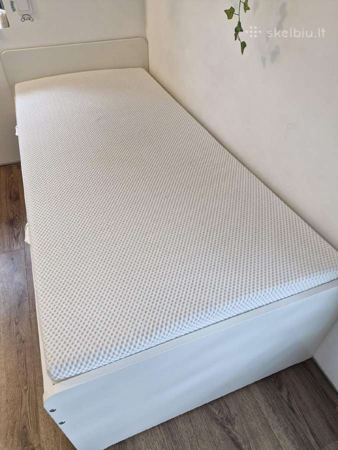 Ikea lova