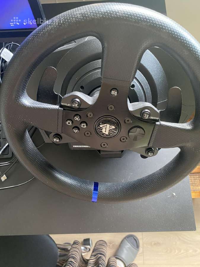 Naudotas Thrustmaster T300 RS vairas su pedalai