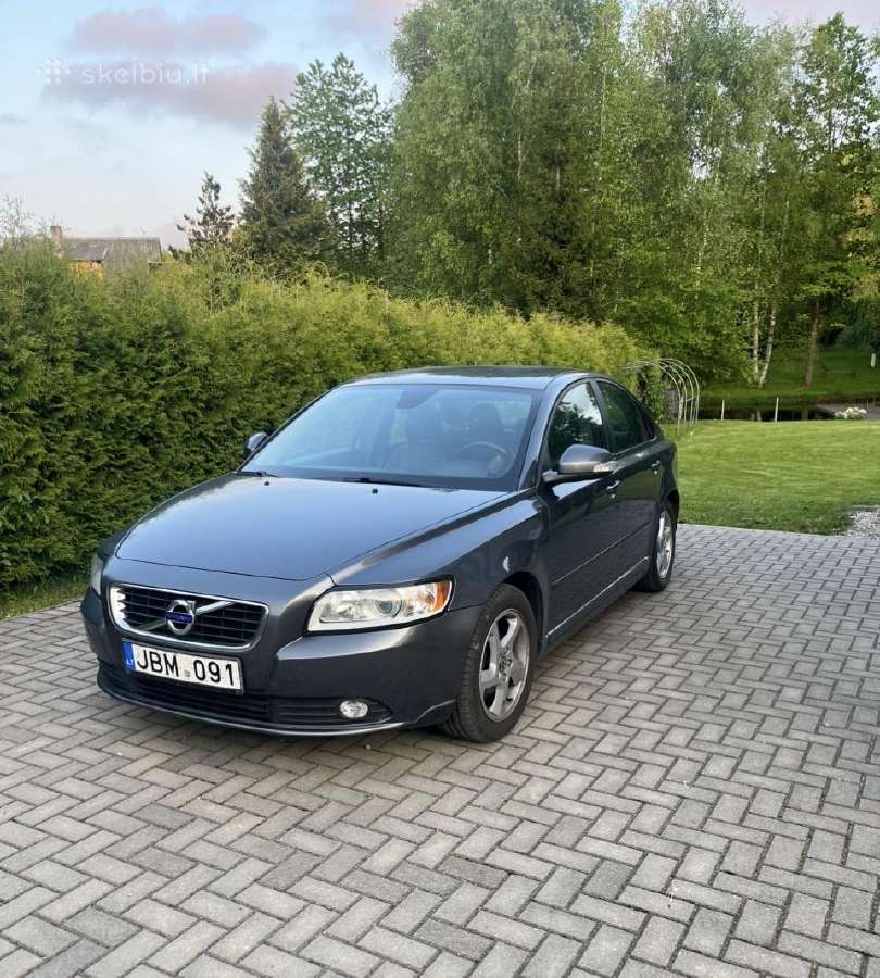 Volvo S40 geros būklės skubiai