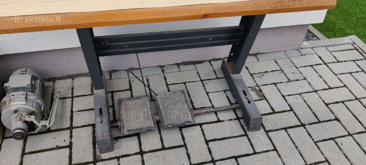 Pramonės siuvimo mašinos stalas