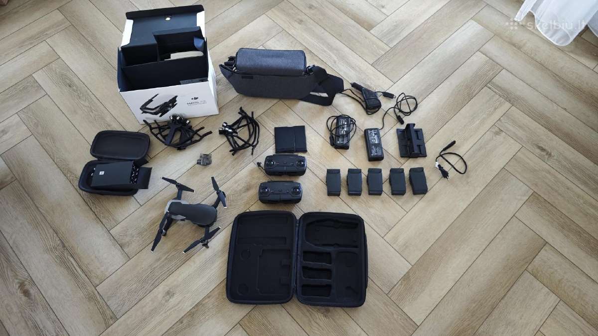 Mavic air fly more combo