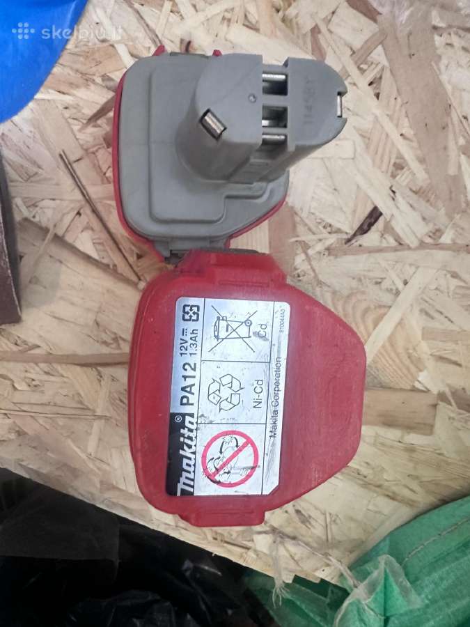 Makita pa12 akumai